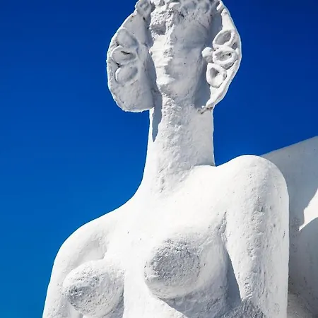 Trieris & Fira (Santorini)
